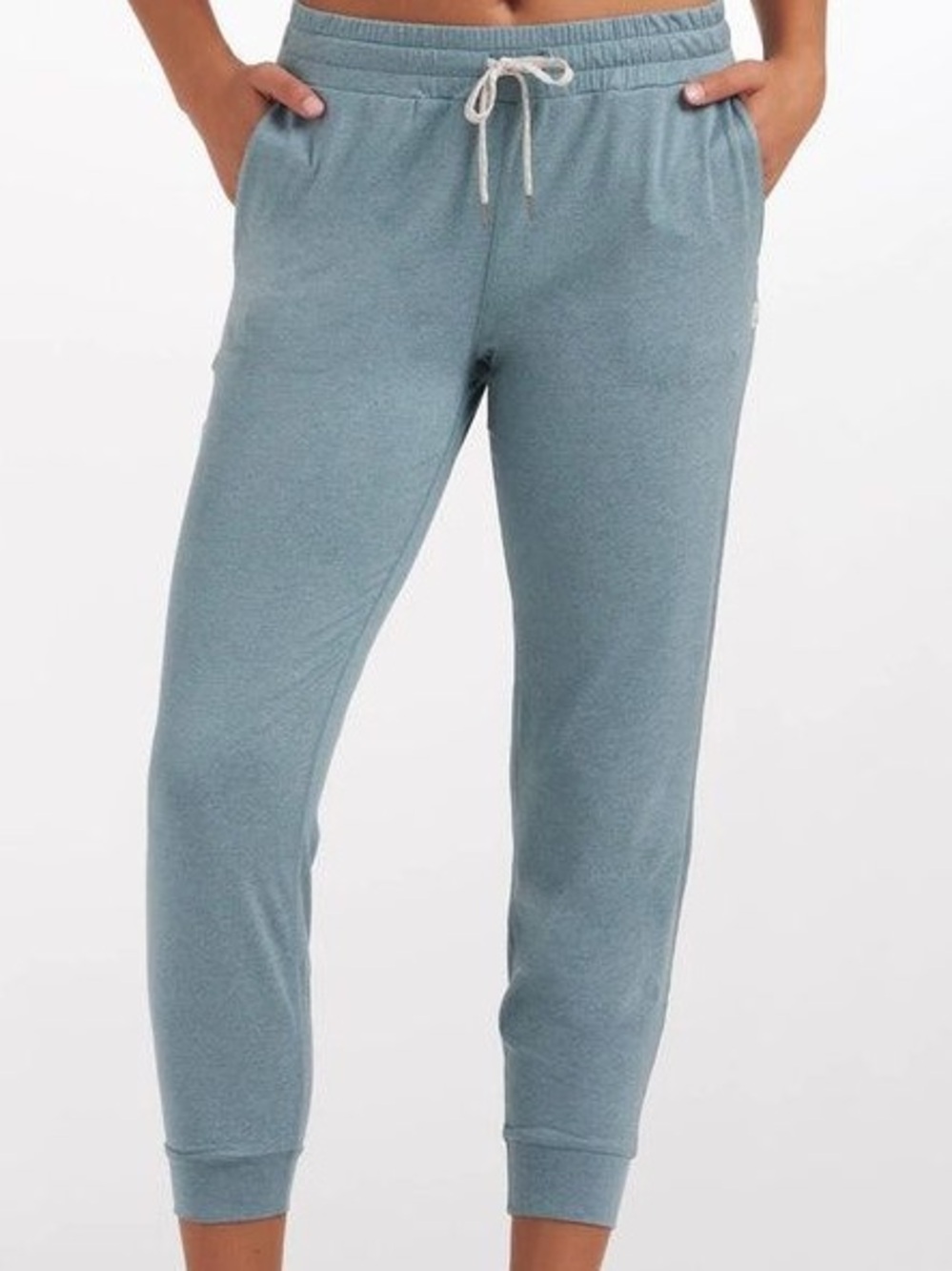New With Tags Vuori Dreamknit Performance Joggers Shade Heather Ladies Large NWT